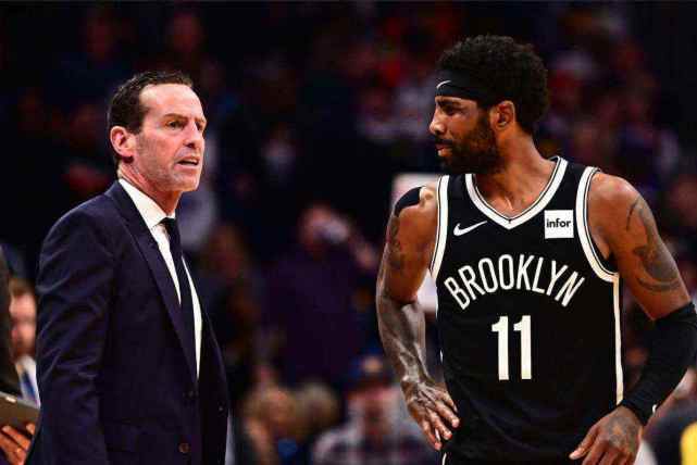 持球推进 持球推进