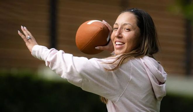 与传统高尔 与传统高尔